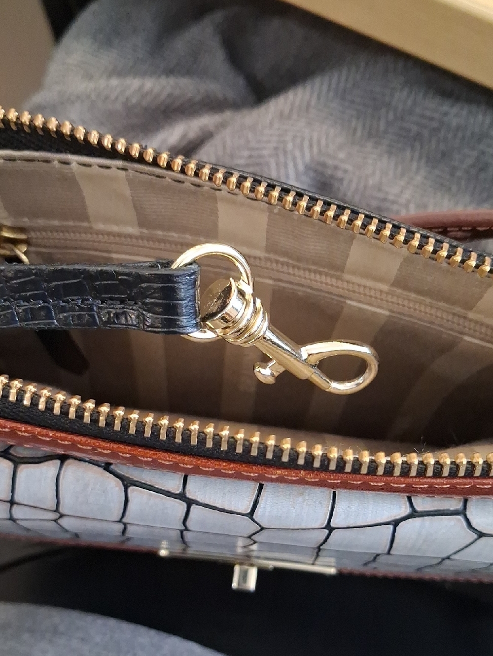 Brahmin Mimosa Crossbody - Black, Gray & Brown - Picture 7 of 7